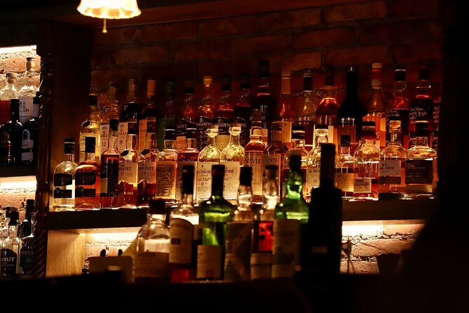 Cellar Of Scotland Walking Tour, taste Edinburgh's finest drinks - Adding Scottish cheese, meat, and haggis bonbons