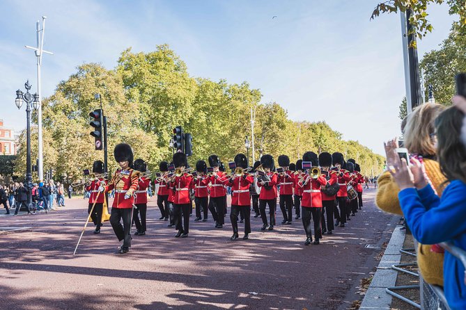 Changing of the Guard Guided Walking Tour in London - Is $25.52 good value?