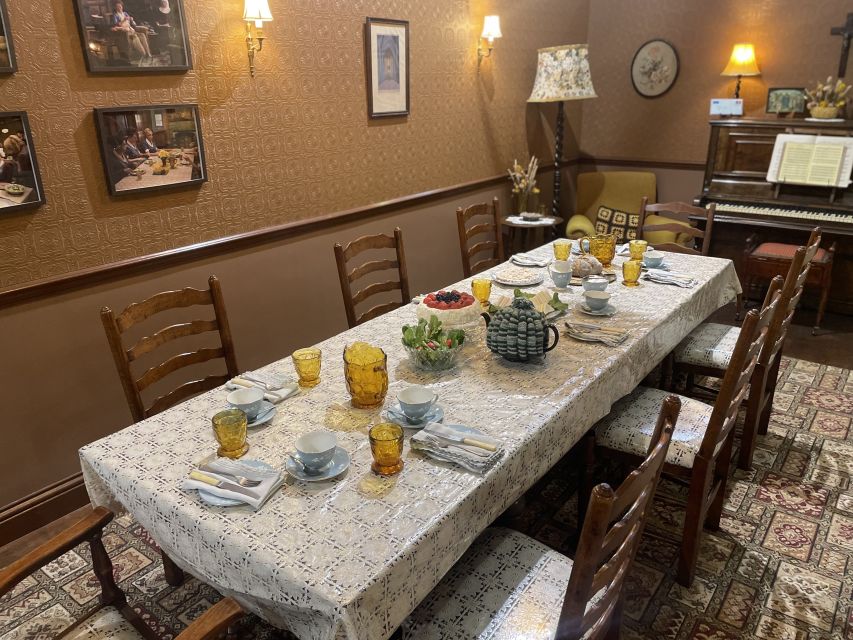 Chatham Historic Dockyard: Call the Midwife Tour - How much time should you allow?