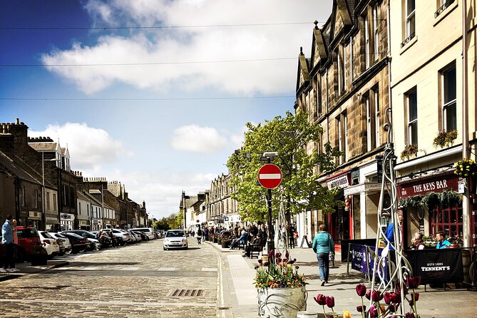 Coastal Charms: St Andrews & Kingdom of Fife Private Day Tour - How the guides shape the day