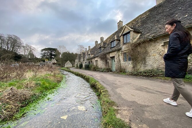 Cotswolds Day Trip from London with Optional Village Lunch - The Swan Hotel lunch decision