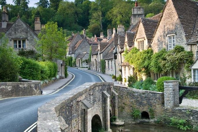 Cotswolds Day Trip from London with Optional Village Lunch - Stow-on-the-Wold and the final village walk