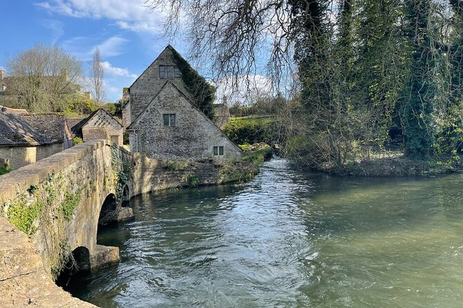Cotswolds Full-Day Tour From Birmingham - Bourton-on-the-Water: lunch and a useful choice