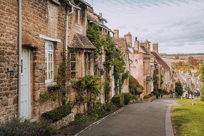 Cotswolds Full-Day Tour From Birmingham - Stow-on-the-Wold: antiques, courtyards, and the final stop