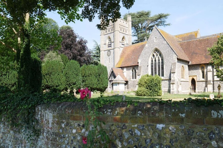 Day-Tour of the Midsomer Murders Locations - Who will enjoy this day most?