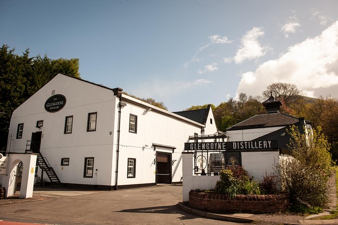 Discover Malt Whisky Day Tour Including Admissions from Edinburgh - The guide can make or break the road time