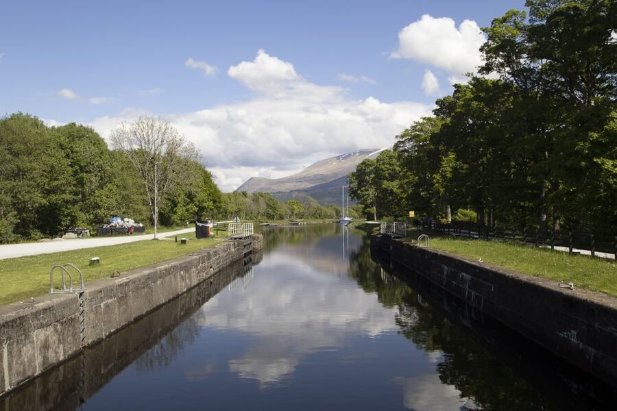 Dochgarroch: Loch Ness and Caledonian Canal 2-Hour Cruise - Commentary that adds more than monster jokes
