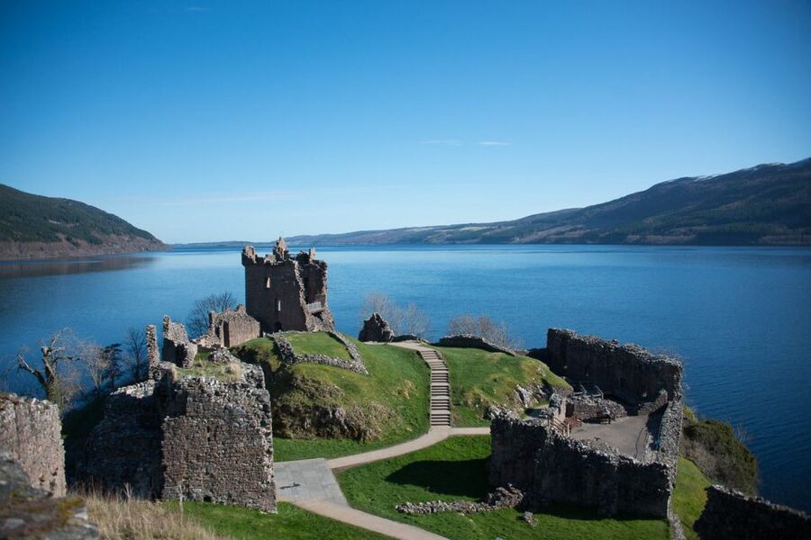 Dochgarroch: Loch Ness and Caledonian Canal 2-Hour Cruise - Opening onto Loch Ness