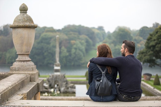 Downton Abbey Village, Blenheim Palace and Cotswolds Day Trip from London - Guides can shape the entire day