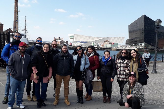 Downtown Liverpool Walking Tour - In Spanish - A literary pause in the Picton Reading Room