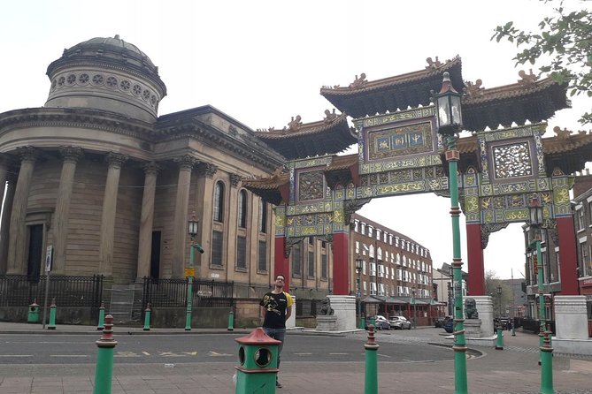 Downtown Liverpool Walking Tour - In Spanish - The Royal Albert Dock and Liverpool’s port story