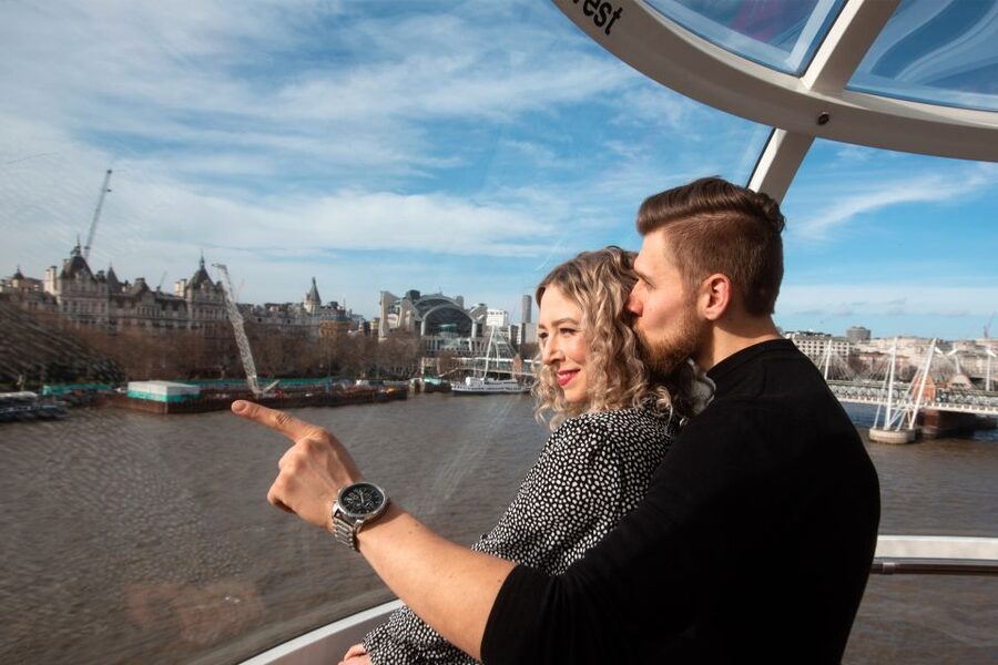 DreamWorks Shrek's Adventure and London Eye: Combo Ticket - Starting in Far Far Away with Shrek and Donkey