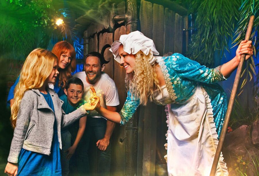 DreamWorks Shrek's Adventure and London Eye: Combo Ticket - Choosing the best time for the wheel