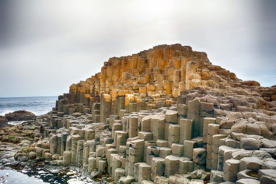 Dublin: Giants Causeway, Dark Hedges, Dunluce & Belfast Tour - The guides make the long bus rides easier