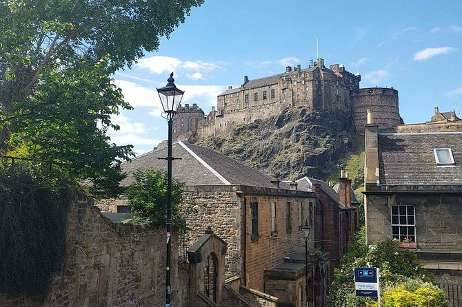 Edinburgh Castle Guided Walking Tour in English - Your free time inside the castle
