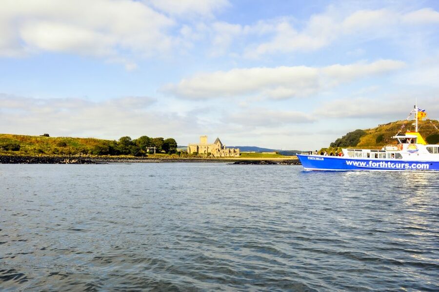 Edinburgh: 'Firth of Forth' Three Bridges Sightseeing Cruise - South Queensferry gives the cruise a useful setting