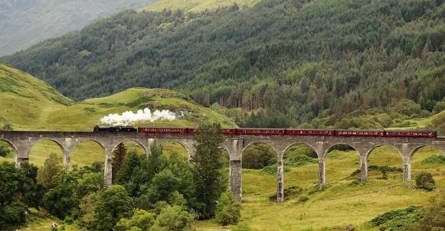 Edinburgh: Glenfinnan Viaduct, Glencoe & Fort William - Pitlochry closes the sightseeing day