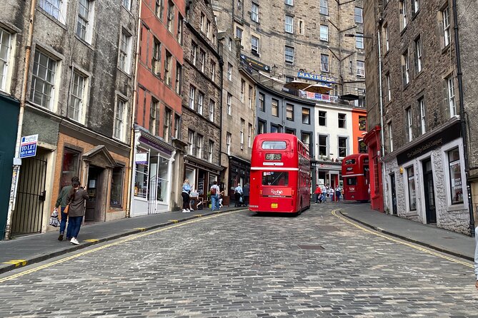 Edinburgh Half Day Guided Private Tour in a Premium Minivan - Calton Hill and Arthur’s Seat: two very different views