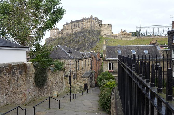Edinburgh: History Lovers Old Town Walking Tour - St Giles’ Cathedral and the Royal Mile