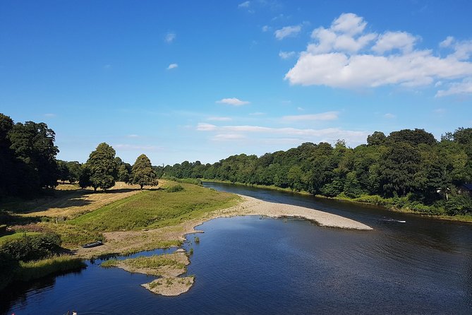 Edinburgh: Holy Island, Alnwick Castle & Kingdom of Northumbria - What the long coach ride is really like