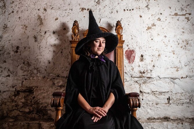 Edinburgh: Witches & Haunted History Walking Tour - Victoria Street brings the stories onto the cobbles