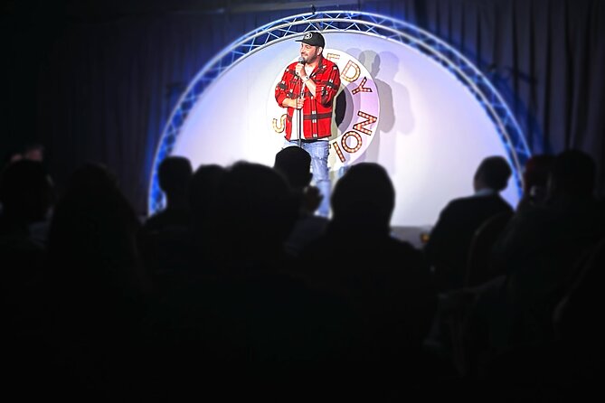 Friday & Saturday night comedy club entry - Drinks, intervals, and the practical rhythm of the evening