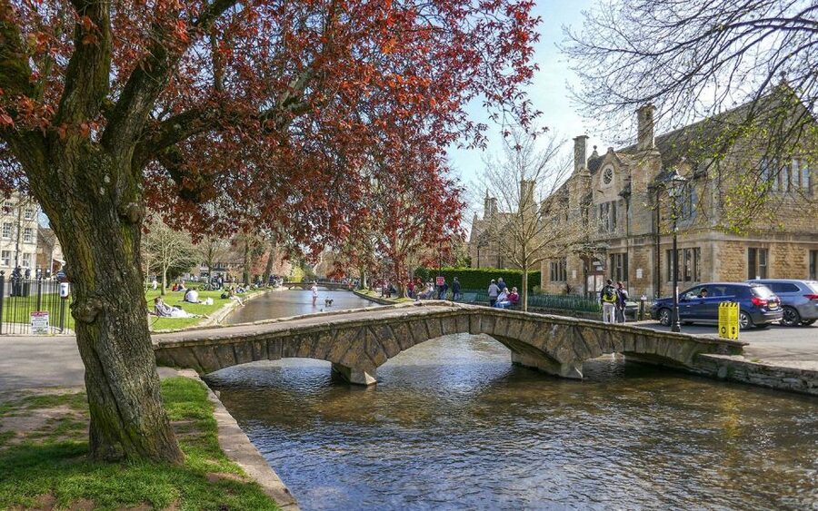From Birmingham: Cotswolds Full-Day Tour - Burford, the medieval opening act