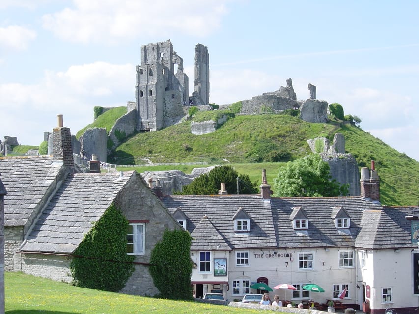From Bournemouth: Jurassic Coast & Isle of Purbeck Day Tour - Corfe Castle brings history and lunch together