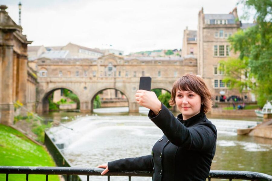 From Brighton: Stonehenge and Bath Full-Day Trip - The drive to Bath and a change of mood