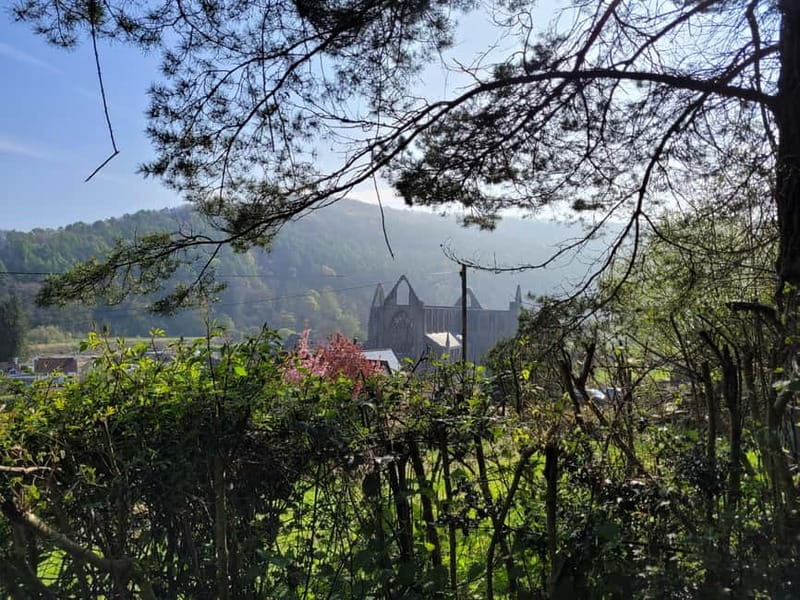 From Cardiff: Guided Tour of Welsh Valleys - Chepstow Castle and its River Wye setting