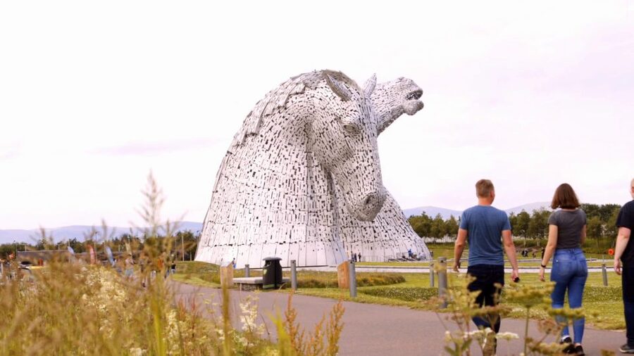 From Edinburgh: Glasgow & Scottish lakes Spanish Tour - Loch Lomond and a useful lunch break