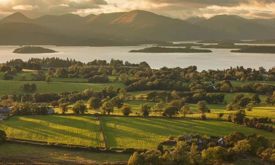 From Edinburgh: Glasgow & Scottish lakes Spanish Tour - Who will enjoy this day most