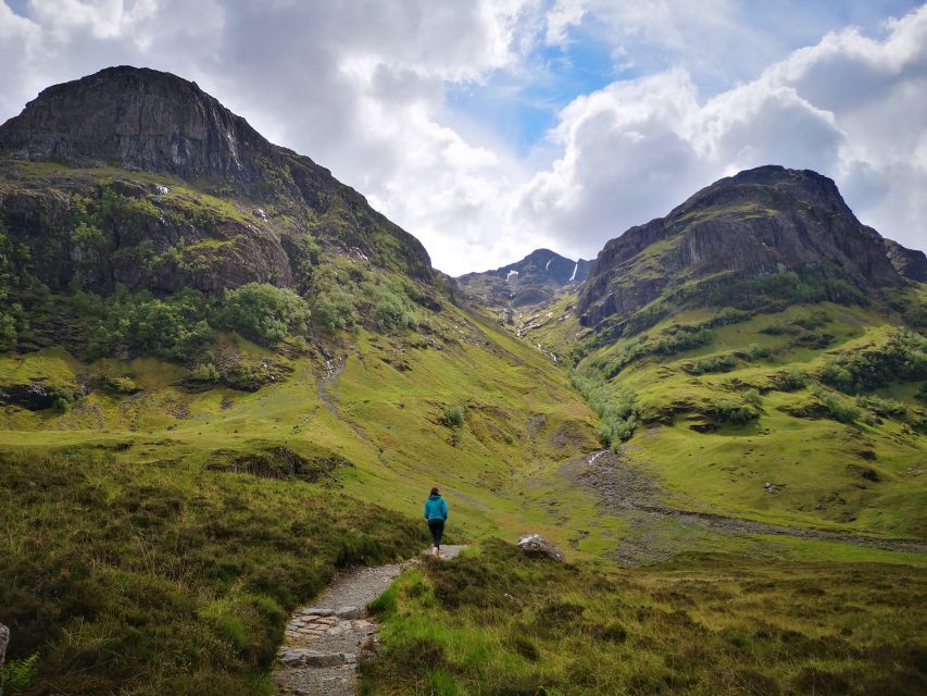 From Edinburgh: Hogwarts Express and Scottish Highlands Tour - Guides, comfort, and the human side of the trip