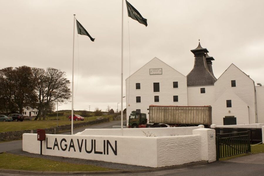 From Edinburgh: Islay and The Whisky Coast 4-Day Tour - Day 1: Loch Lomond, Oban, and the ferry to Islay