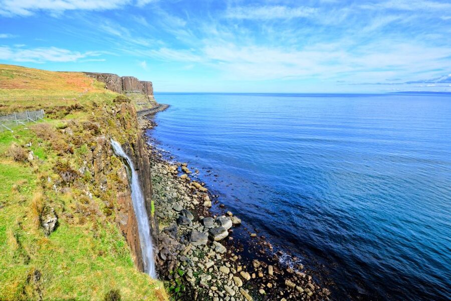 From Edinburgh: Isle of Skye 3-Day Tour with Accommodation - Returning through Loch Ness and Perthshire