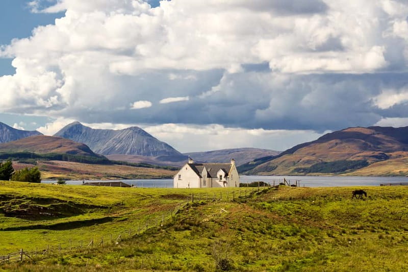 From Edinburgh: Isle of Skye & Highlands 3-Day Guided Tour - Isle of Skye deserves the full day