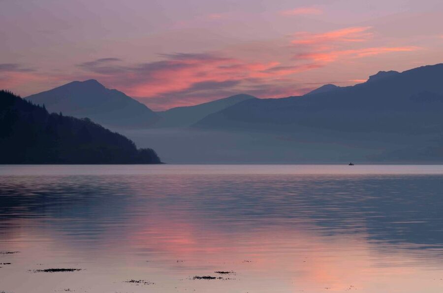 From Edinburgh: Loch Lomond and the West Highlands Day Tour - Kilchurn Castle beside Loch Awe