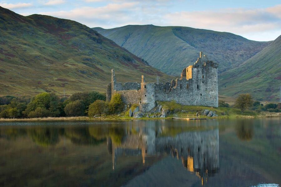 From Edinburgh: Loch Lomond and the West Highlands Day Tour - Doune Castle and the first taste of Highland history