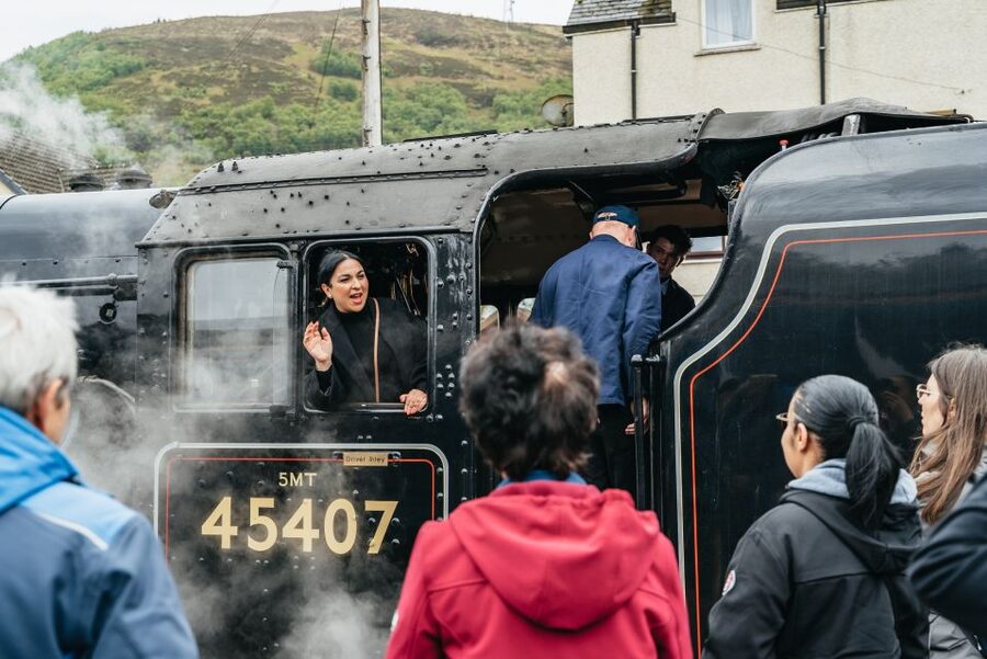 From Edinburgh: Magical Highlands Tour with Jacobite Train - From Edinburgh to the real Hogwarts Express