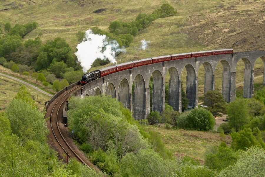 From Edinburgh: Magical Highlands Tour with Jacobite Train - What the $80 price gets you