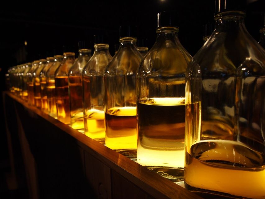 From Edinburgh: Speyside Whisky Trail 3-Day Group Tour - What the mini-coach and guide add