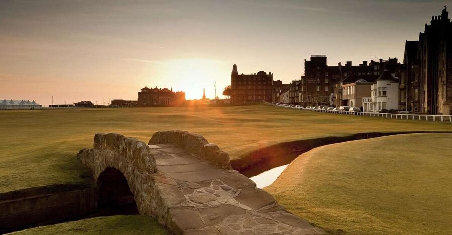 From Edinburgh: St Andrews and Fishing Villages of Fife Tour - Three hours in St Andrews