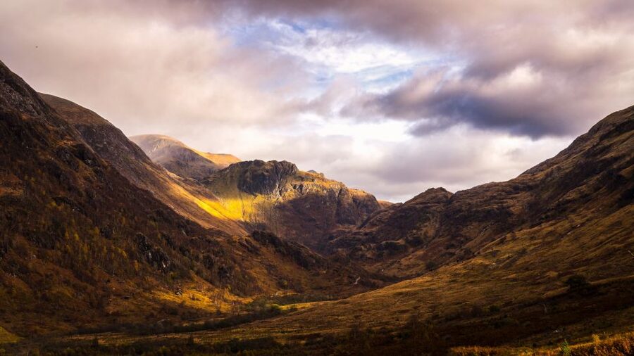 From Glasgow: Glenfinnan, Fort William, and Glencoe Day Trip - Loch Lomond closes the loop
