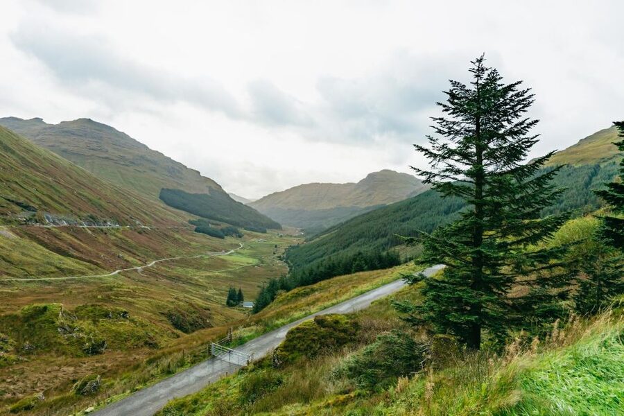 From Glasgow: Oban, Glencoe, Highland Lochs & Castles Tour - Kilchurn Castle and the shores of Loch Awe