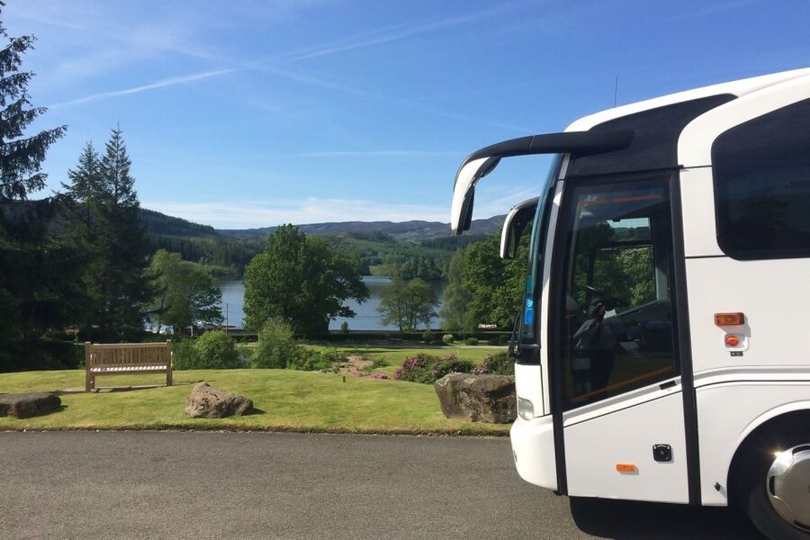 From Glasgow: Oban, Glencoe & West Highland Castles Day Trip - Leaving Glasgow beside the Firth of Clyde