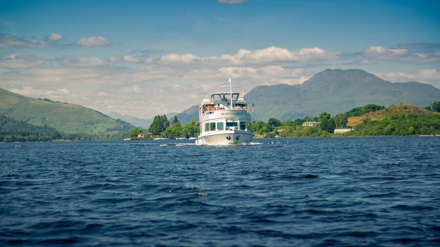 From Glasgow: Stirling Castle & Loch Lomond Tour - Who should book this Glasgow day trip?
