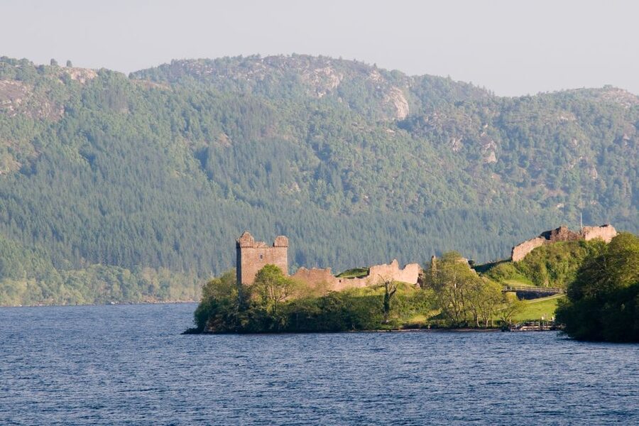 From Inverness: Loch Ness Cruise and Urquhart Castle - The winter Loch Ness Centre addition