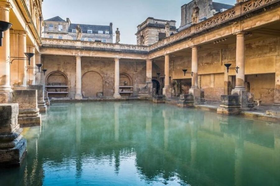 From London: Bath and the Cotswolds Full-day Tour - Bourton-on-the-Water and the Cotswolds
