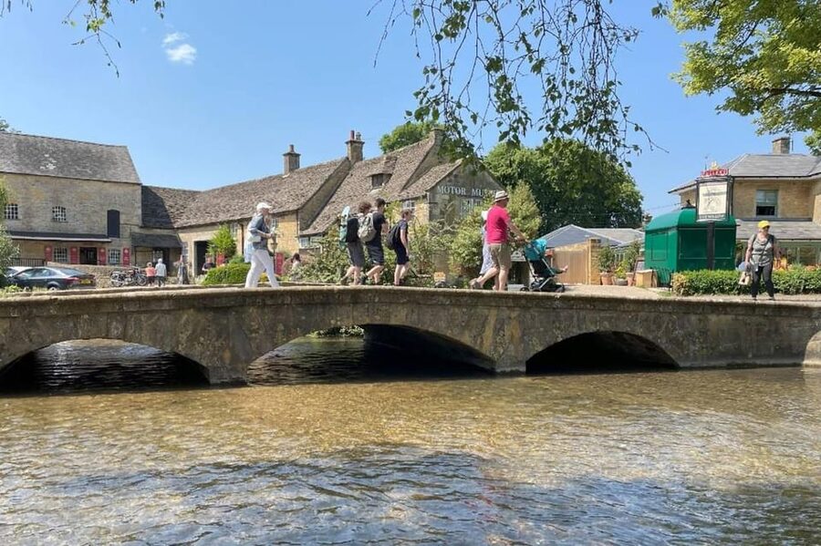 From London: Bath and the Cotswolds Full-day Tour - How much time do you spend on the road?