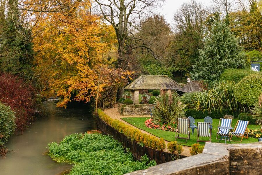 From London: Full-day Cotswolds Tour with Optional Lunch - Stow-on-the-Wold: the longest village visit